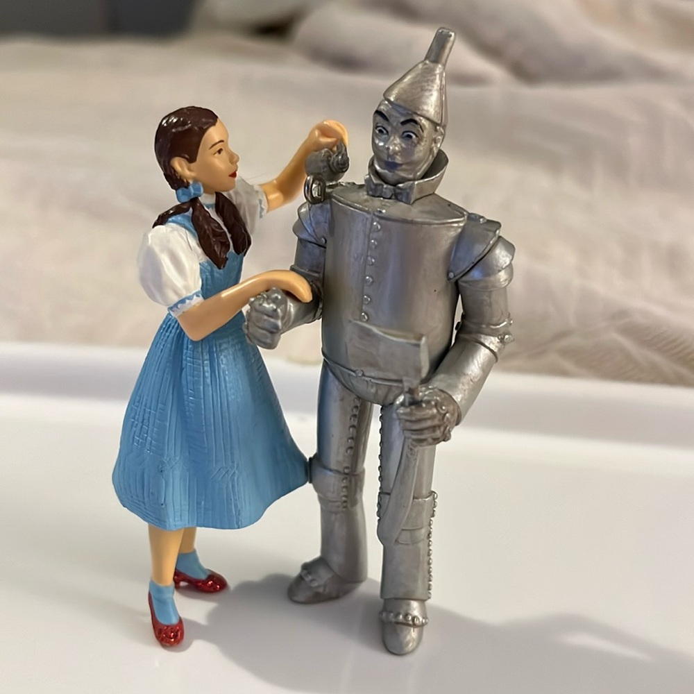 Wizard of Oz Dorothy & Tinman Ornament/ Collectible
